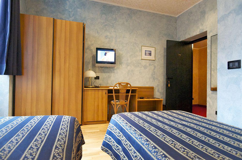 Hotel Europa Genua Pokój zdjęcie